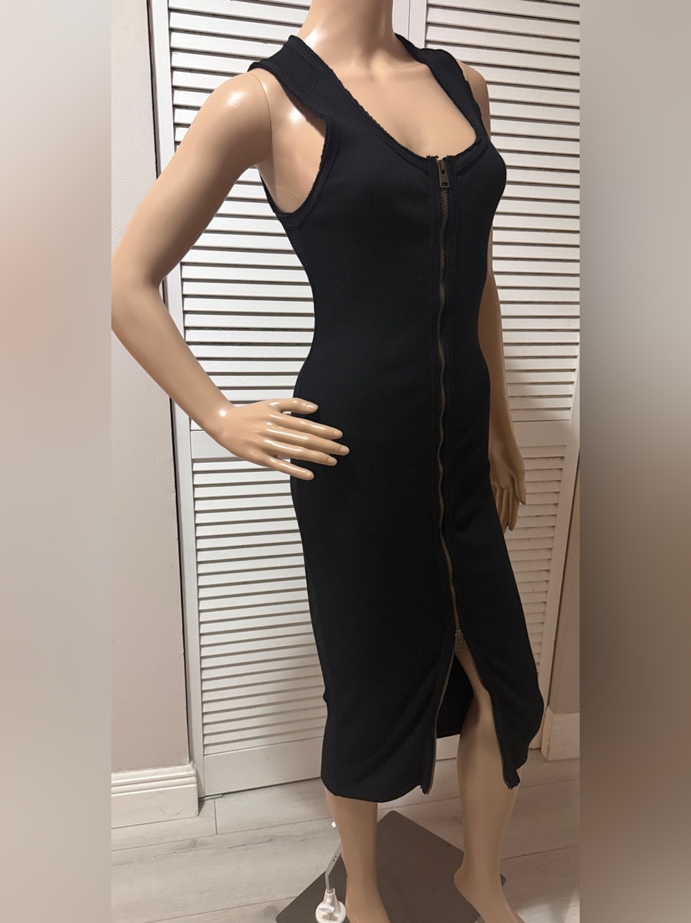 AllSaints Alicia Rib Knit Zip Front Midi Dress Black Bodycon Sleeveless Size 2